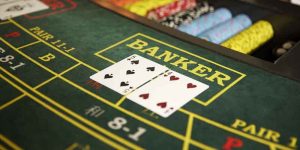 Baccarat Là Gì? Trò Chơi Casino Cổ Điển Đầy Thú Vị 2025